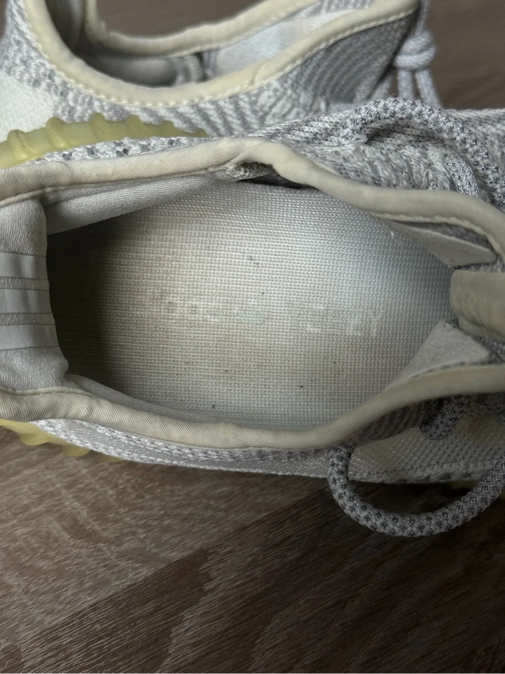 adidas Yeezy Boost 350 V2‎ Citrin Non-Reflective Men's Size 7 FX4348